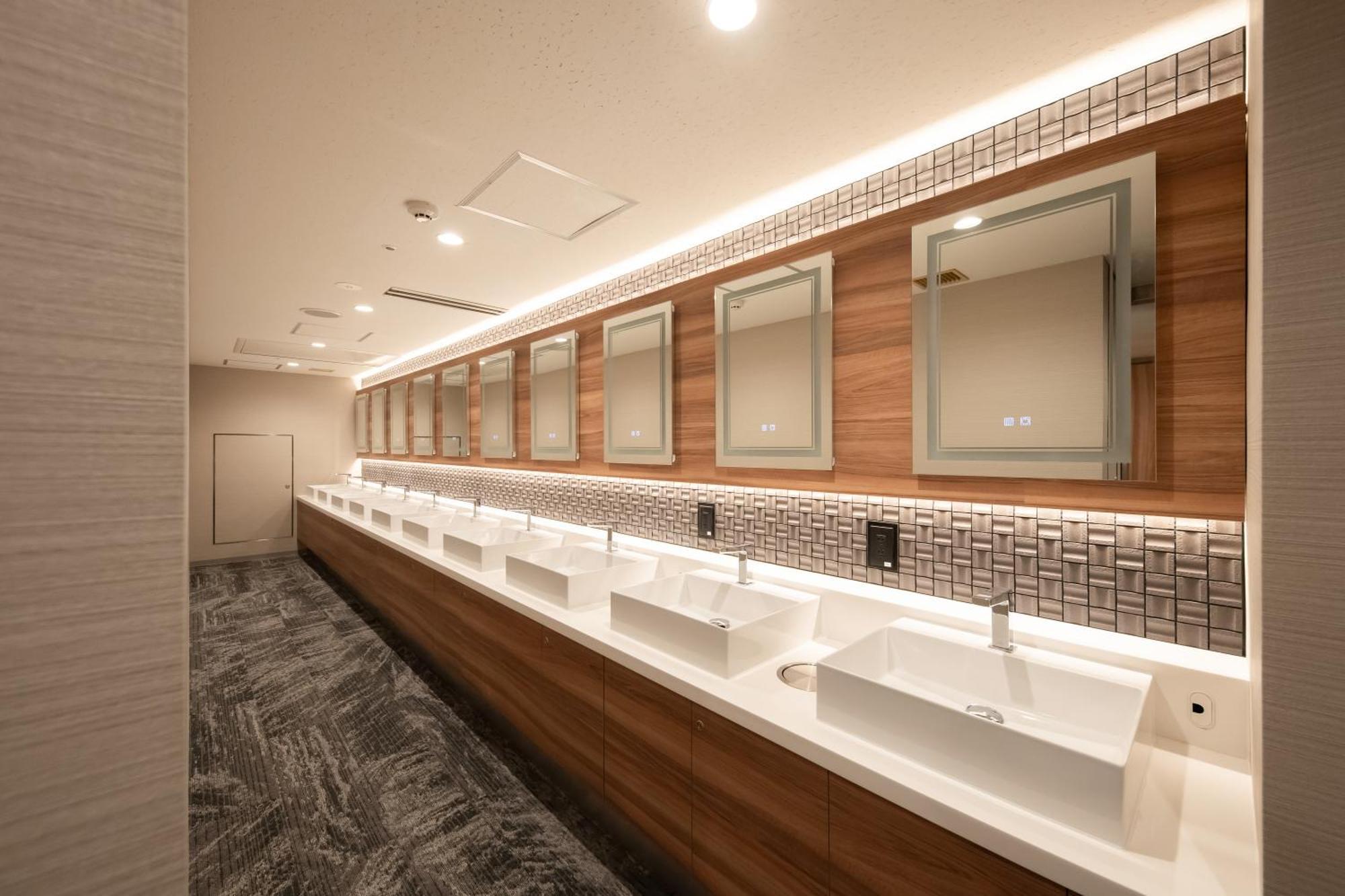 Sauna & Capsule Amza Осака Экстерьер фото