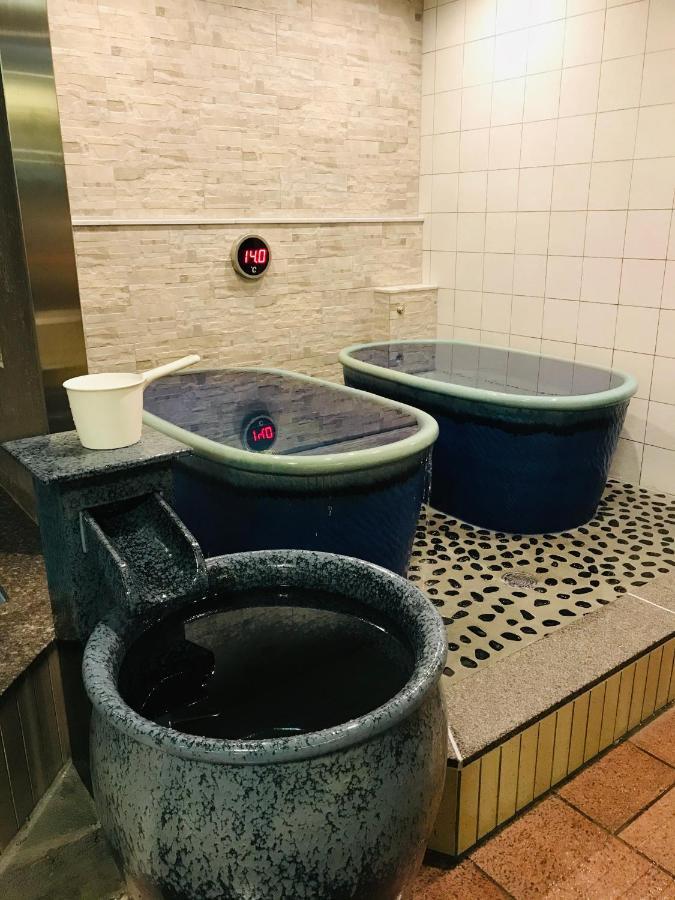 Sauna & Capsule Amza Осака Экстерьер фото
